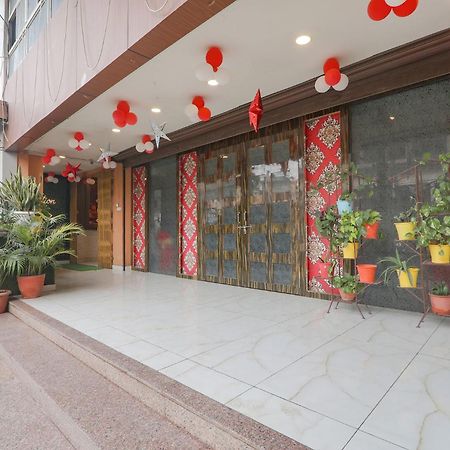 Fabhotel Swarn Banquet Kakarmatha Esterno foto